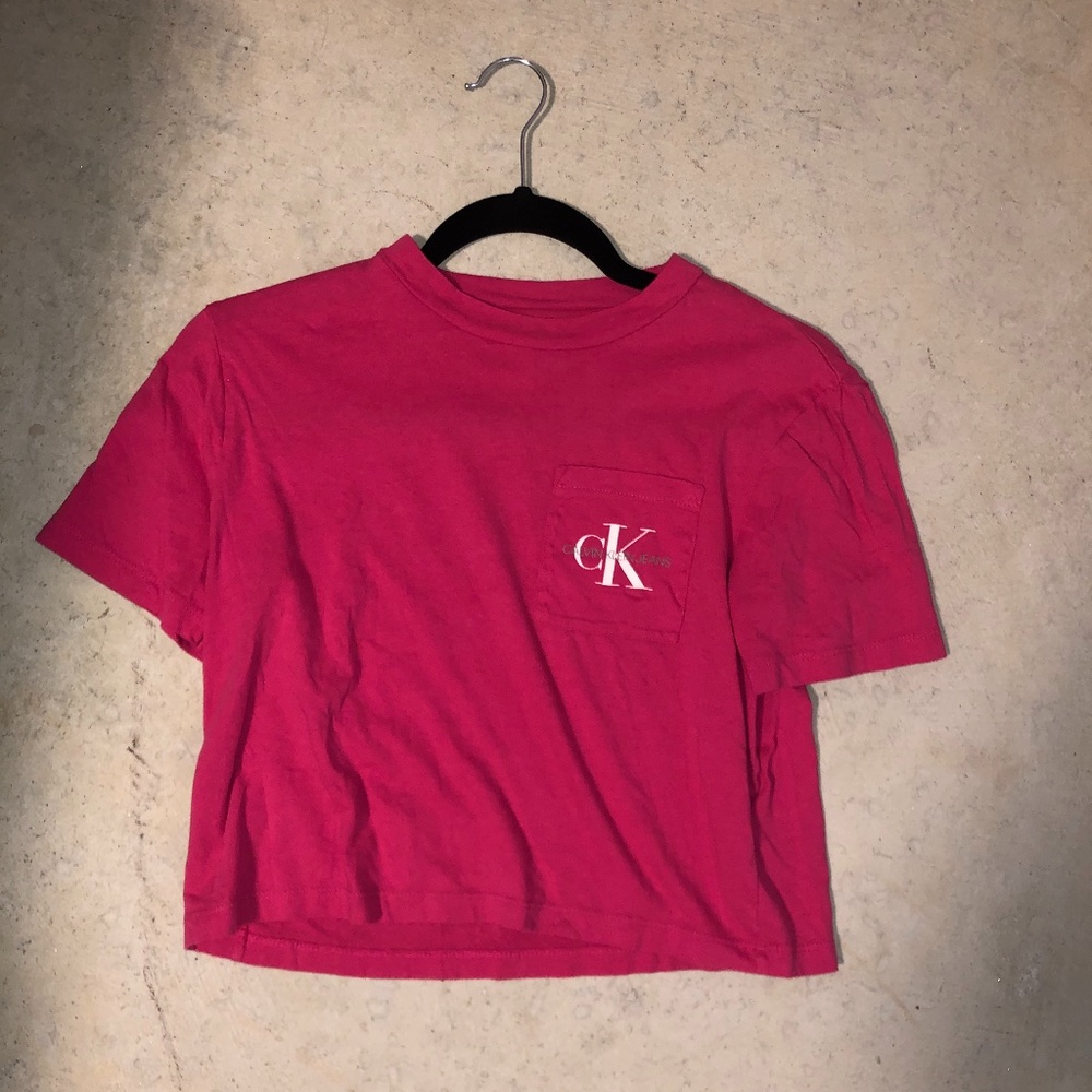 Pink cropped t-shirt from Calvin Klein